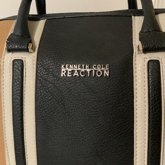 GUC Kenneth Cole Reaction handbag / pocketbook - Picture 6 of 16